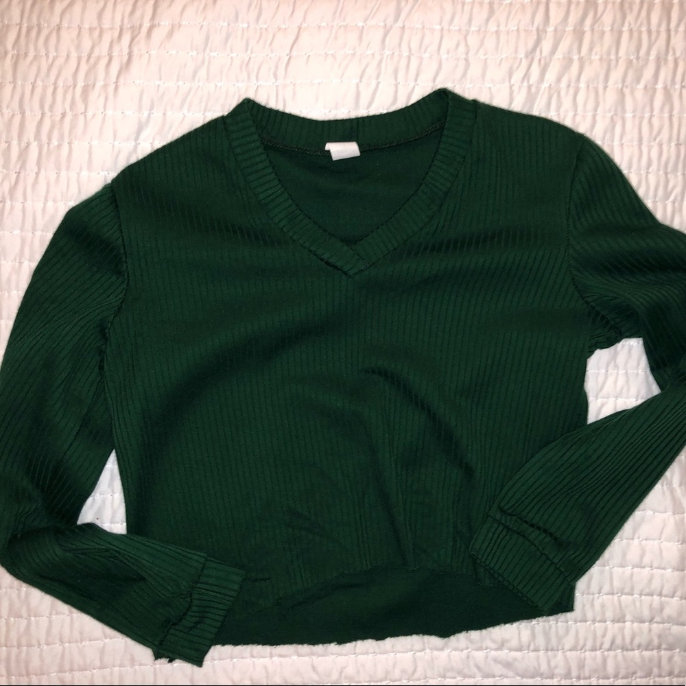 Vintage Green v-neck